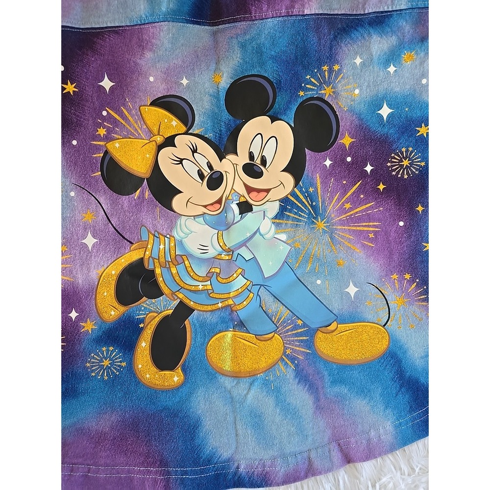 Walt Disney World Women Spirit Jersey 50th Anniversary Size Medium Mickey Minnie